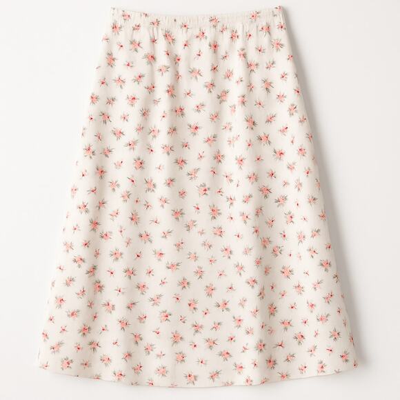 Dazy Size xl by tag but 30 inch waist. Fits a medium. Lined - Picture 2 of 7